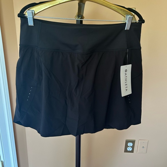 Athleta Pants - Athleta Run with It Skort